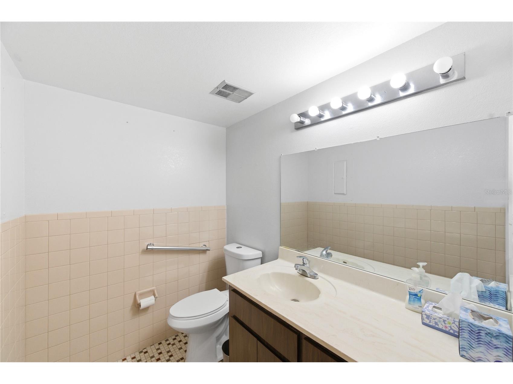 10825 Seminole Boulevard #1 Largo FL 33778 TB8512549 image11