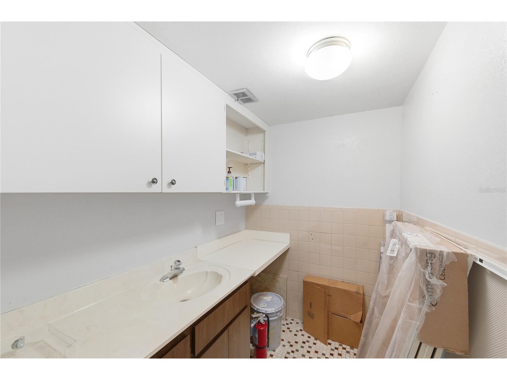 10825 Seminole Boulevard #1 Largo FL 33778 TB8512549 image8