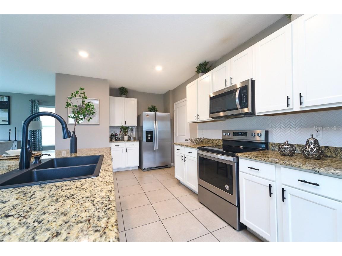 10826 Trailing Vine Drive Tampa FL 33610 TB8388809 image13