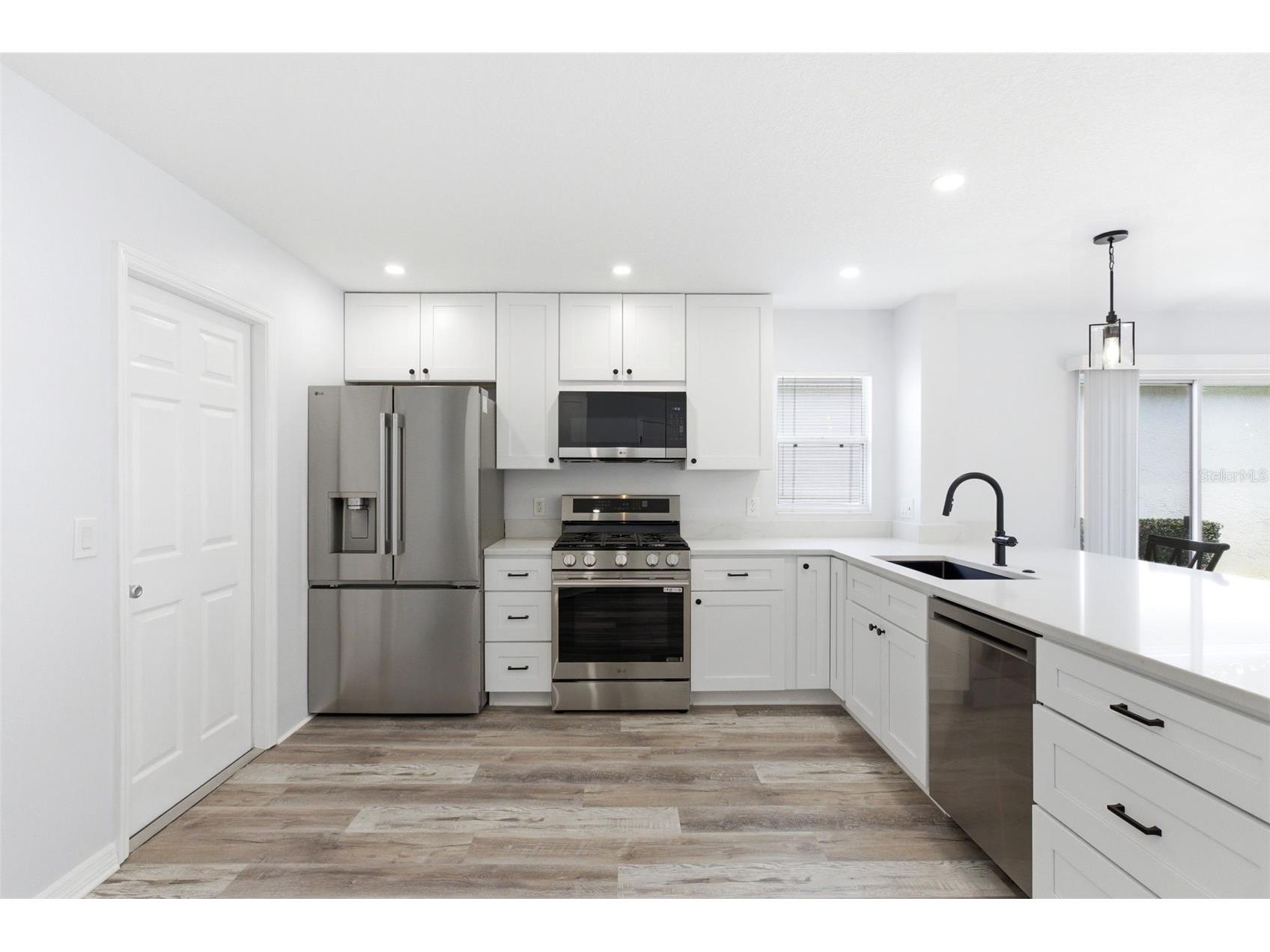 1083 Jackson Street The Villages FL 32162 G5113357 image3
