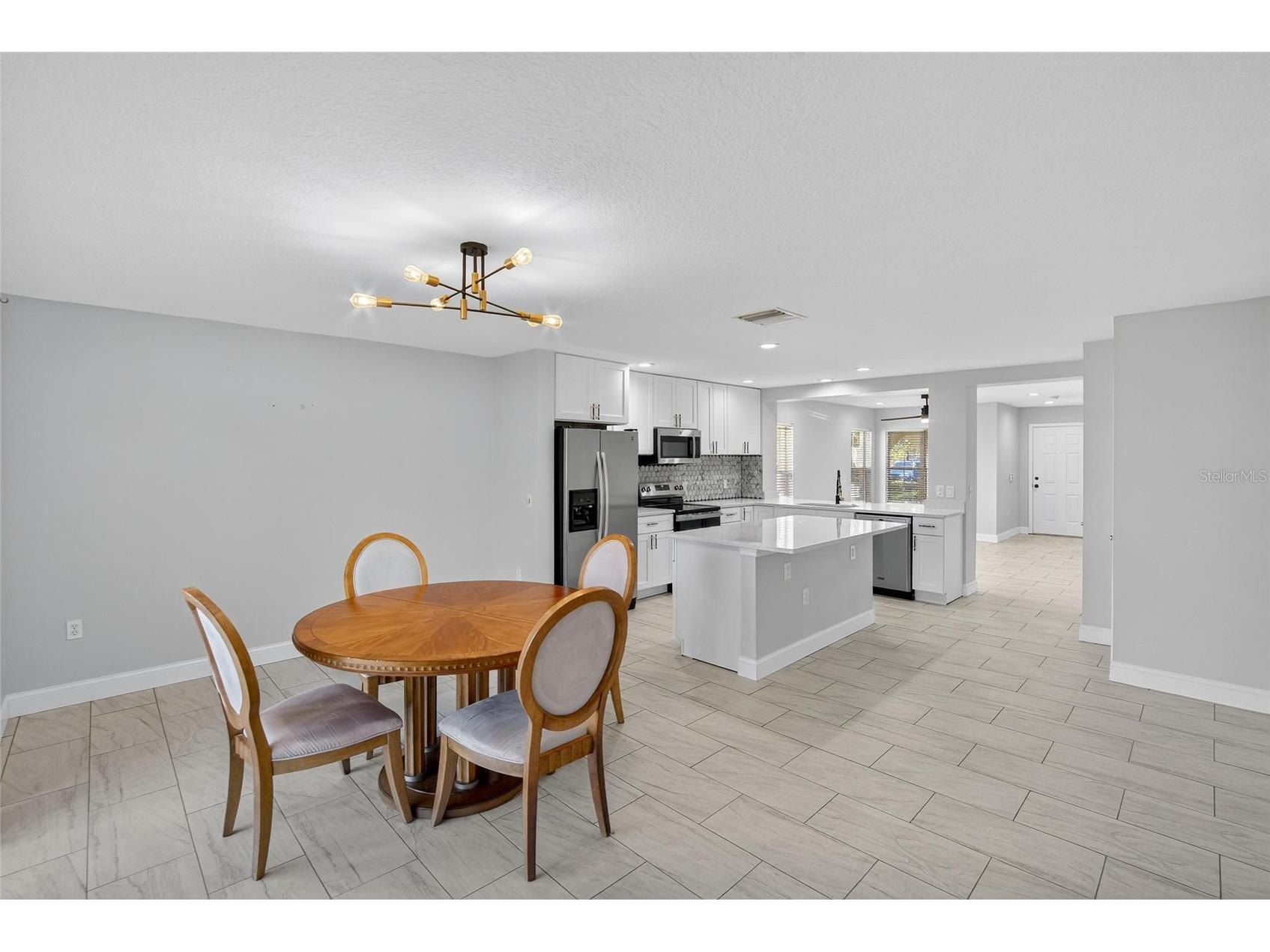 10830 Lake Saint Charles Boulevard Riverview FL 33578 TB8459916 image15