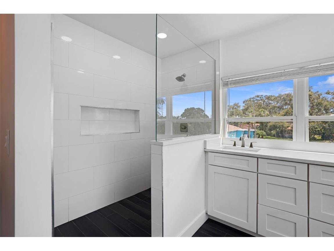 10830 Navajo Drive Saint Petersburg FL 33708 TB8432031 image34