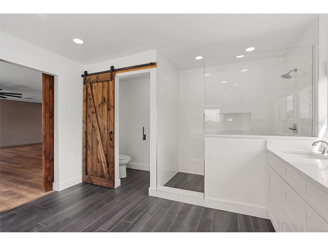 10830 Navajo Drive Saint Petersburg FL 33708 TB8432031 image36