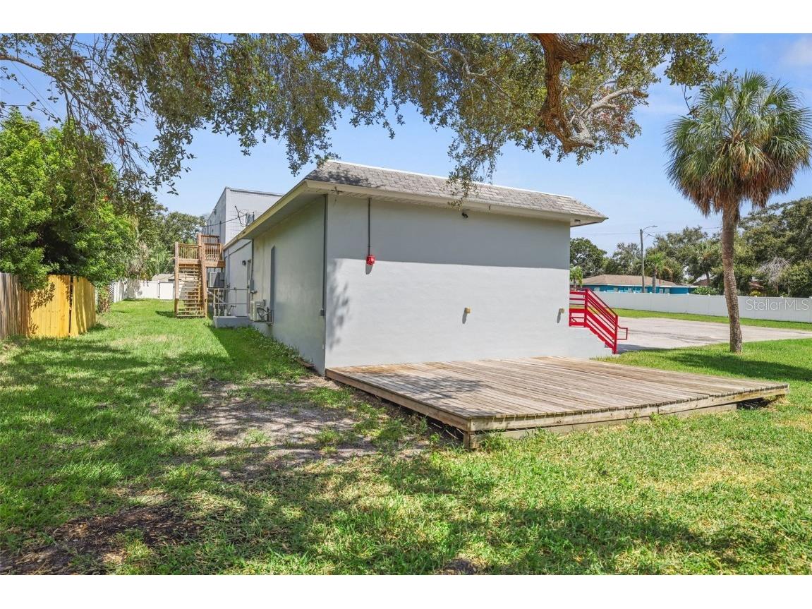 10830 Navajo Drive Saint Petersburg FL 33708 TB8432031 image77