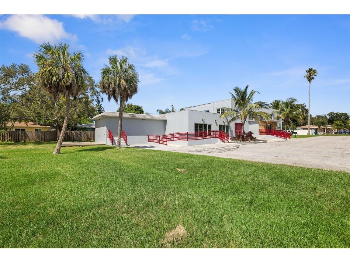 10830 Navajo Drive Saint Petersburg FL 33708 TB8432031 image83