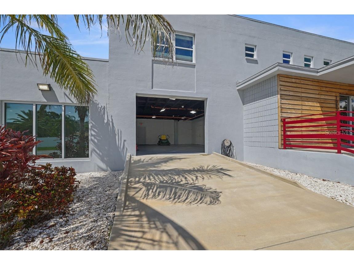10830 Navajo Drive Saint Petersburg FL 33708 TB8432056 image10