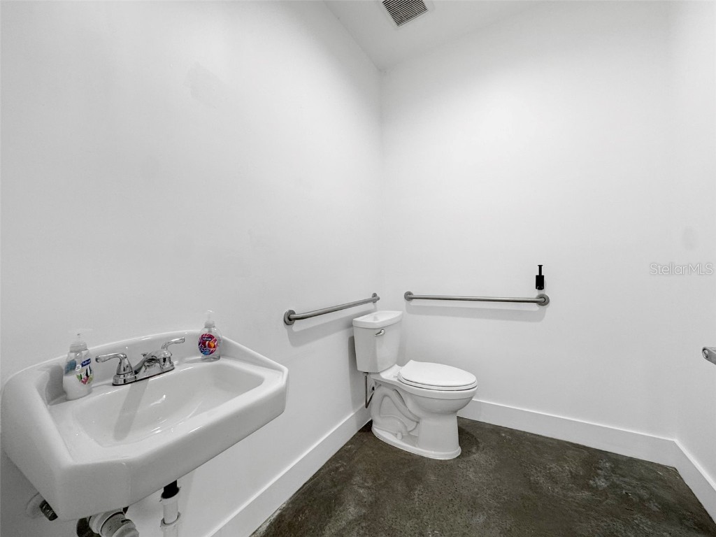 10830 Navajo Drive Saint Petersburg FL 33708 TB8432056 image12