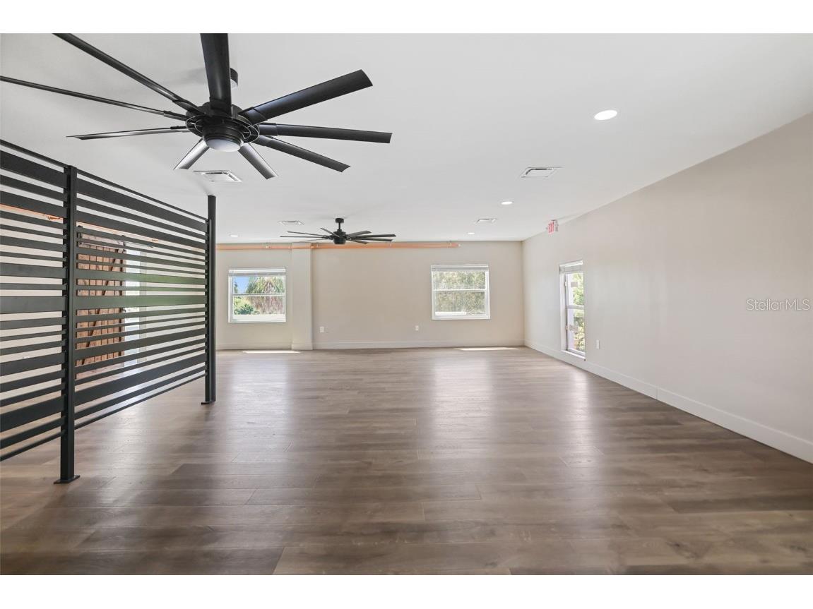10830 Navajo Drive Saint Petersburg FL 33708 TB8432056 image55