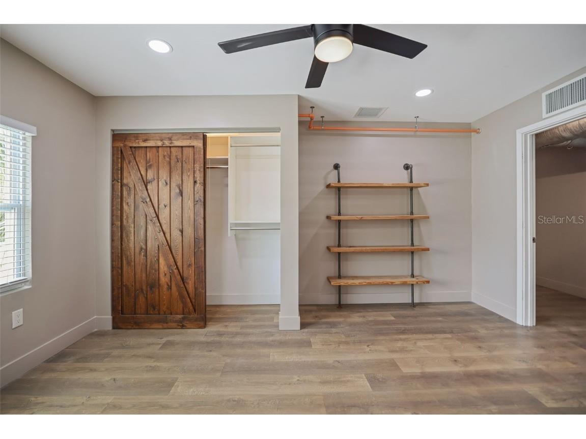 10830 Navajo Drive Saint Petersburg FL 33708 TB8432056 image72