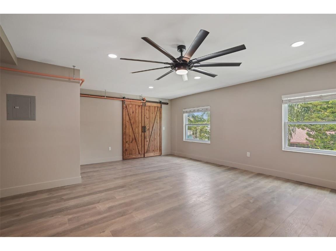 10830 Navajo Drive Saint Petersburg FL 33708 TB8432056 image73