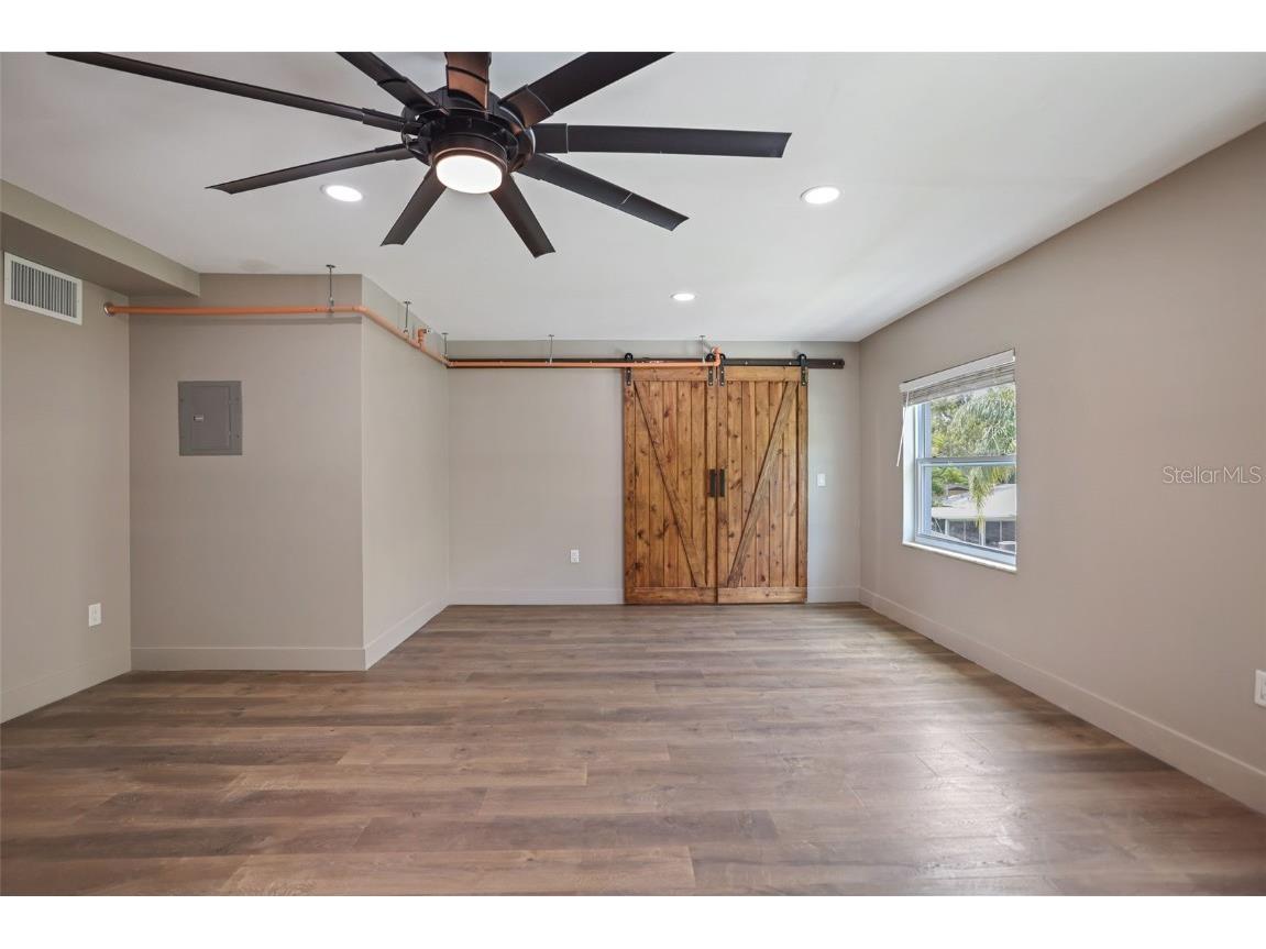 10830 Navajo Drive Saint Petersburg FL 33708 TB8432056 image74