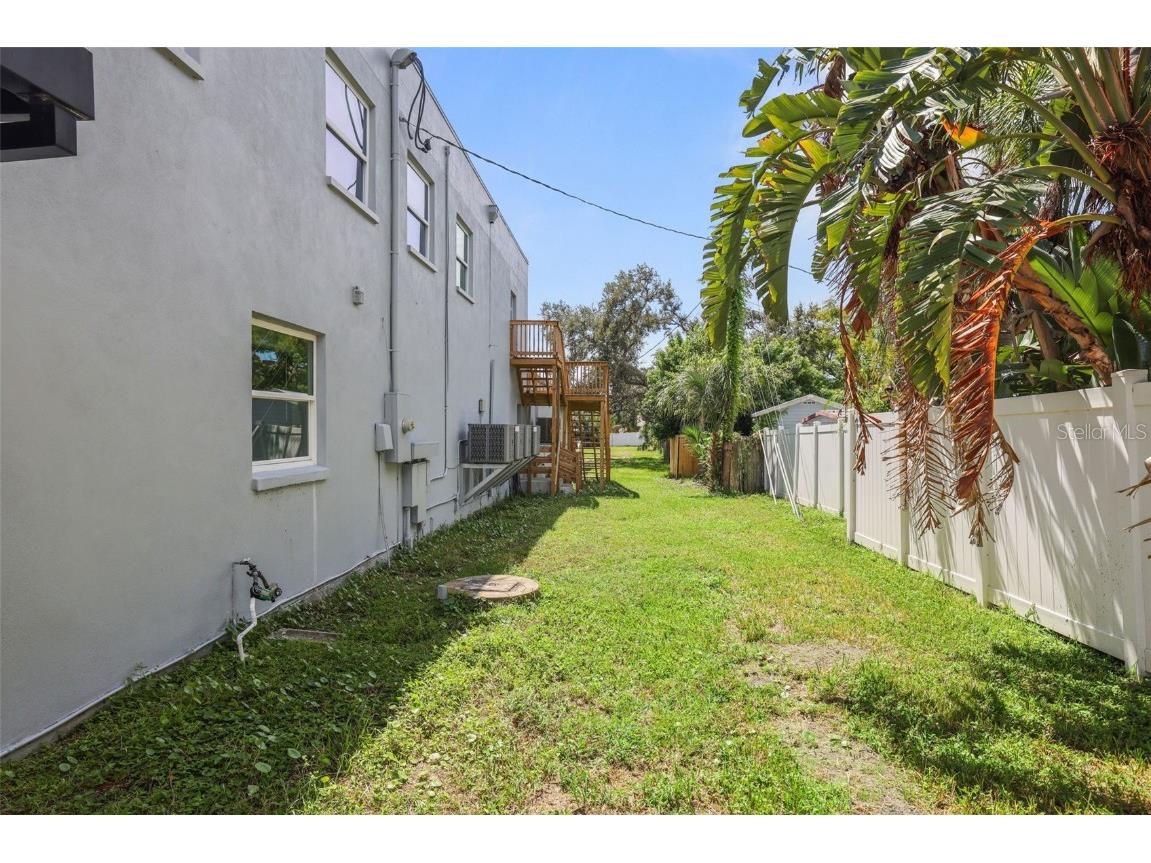 10830 Navajo Drive Saint Petersburg FL 33708 TB8432056 image92