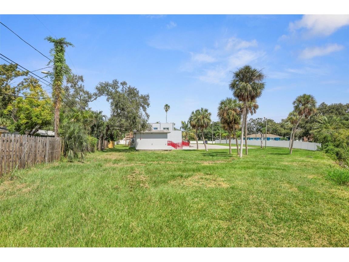 10830 Navajo Drive Saint Petersburg FL 33708 TB8432056 image95
