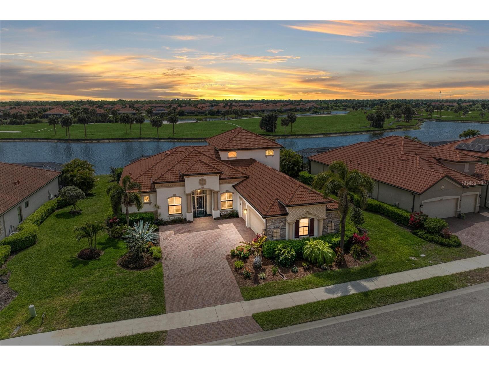 10832 Whisk Fern Drive Venice FL 34293 A4687882 image1