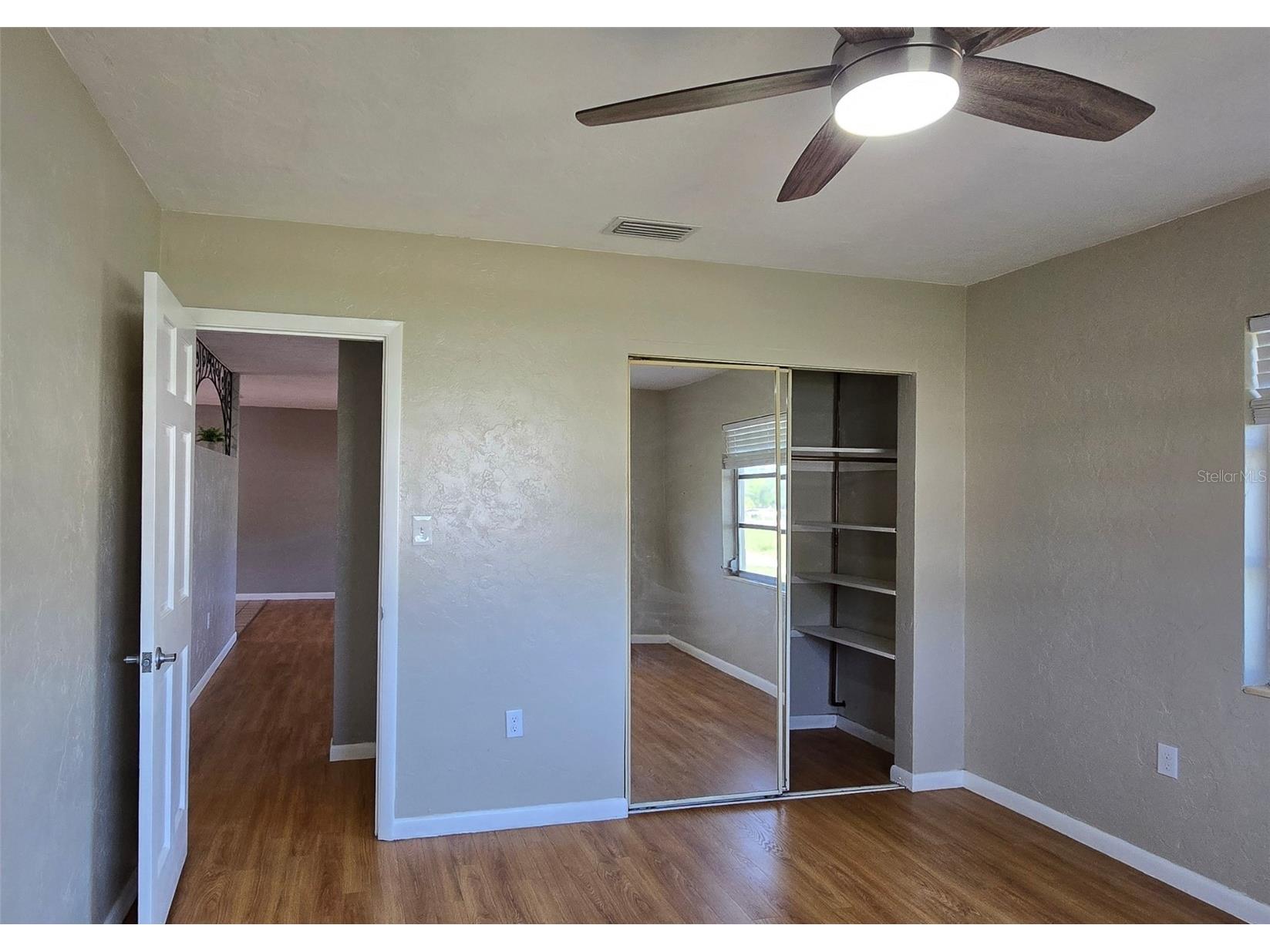 10833 111th Place N Seminole FL 33778 TB8521973 image11