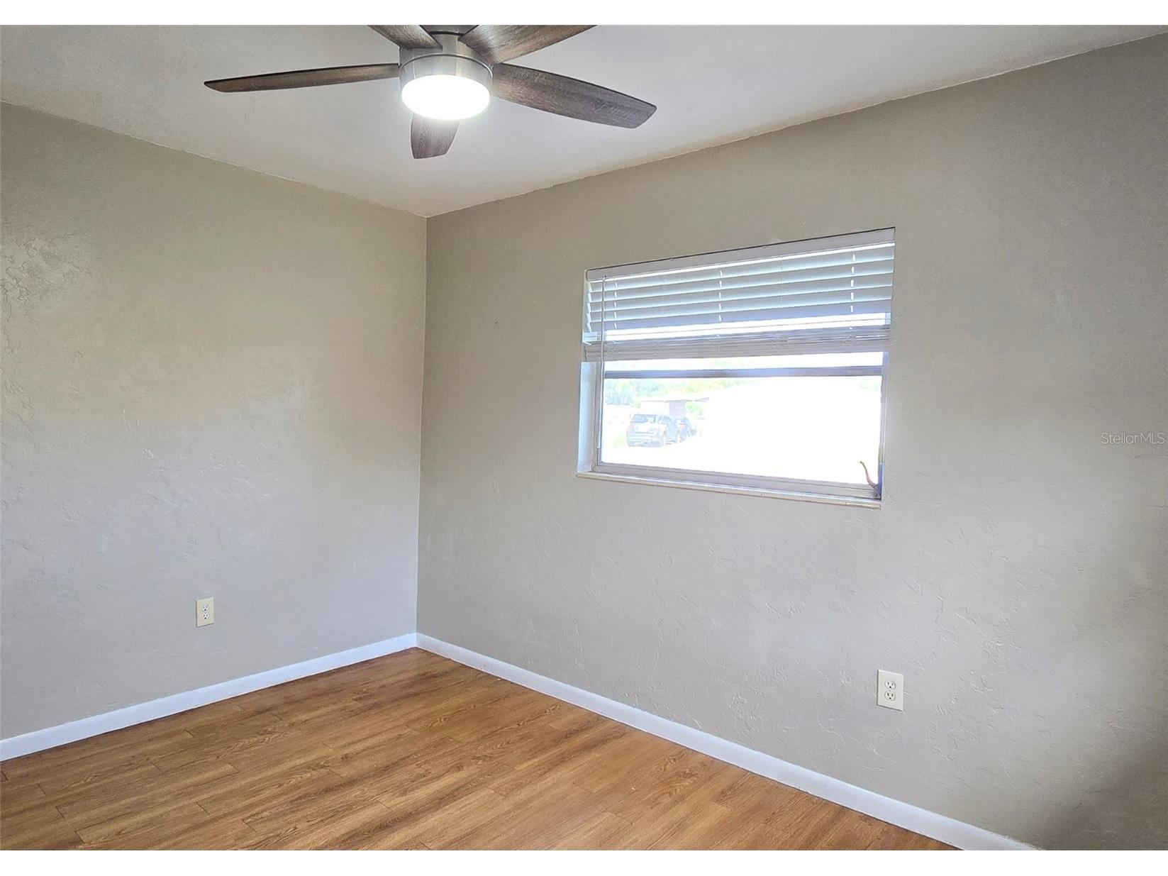 10833 111th Place N Seminole FL 33778 TB8521973 image14