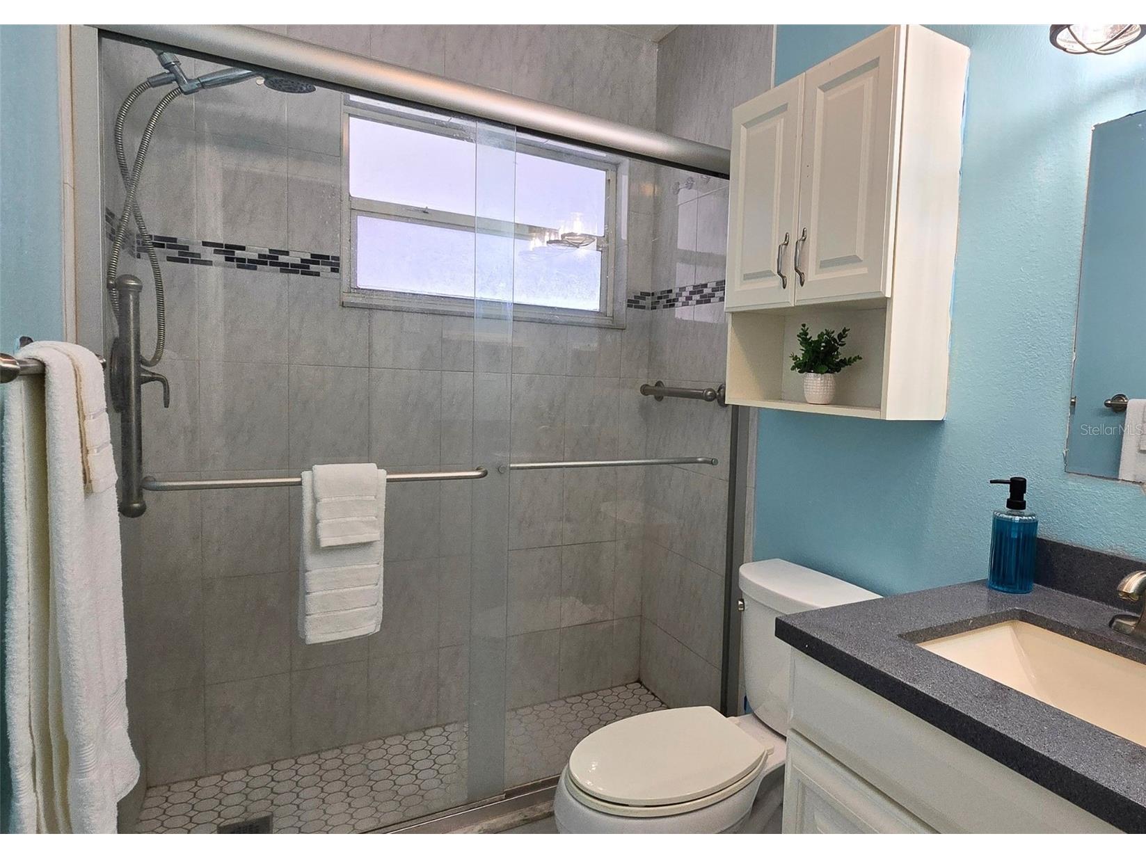 10833 111th Place N Seminole FL 33778 TB8521973 image15