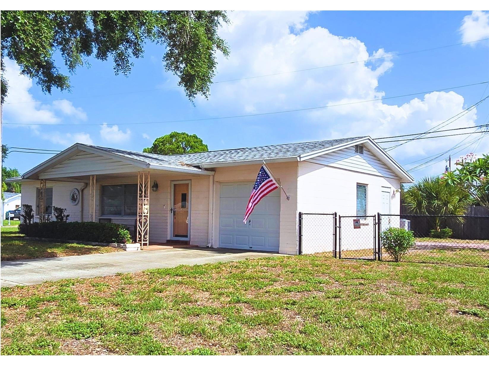 10833 111th Place N Seminole FL 33778 TB8521973 image42
