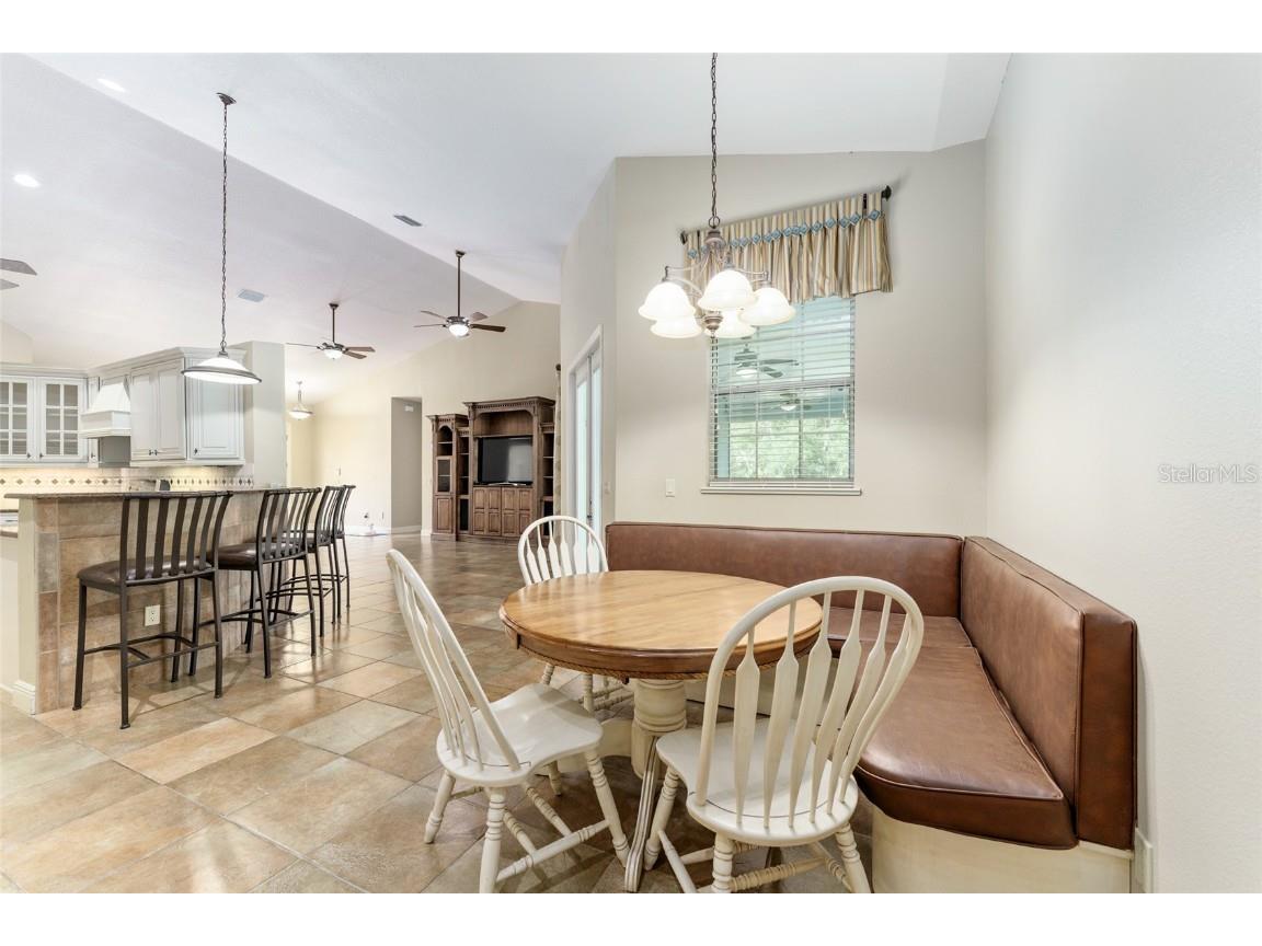 10835 SE Highway 464c Ocklawaha FL 32179 OM703982 image17