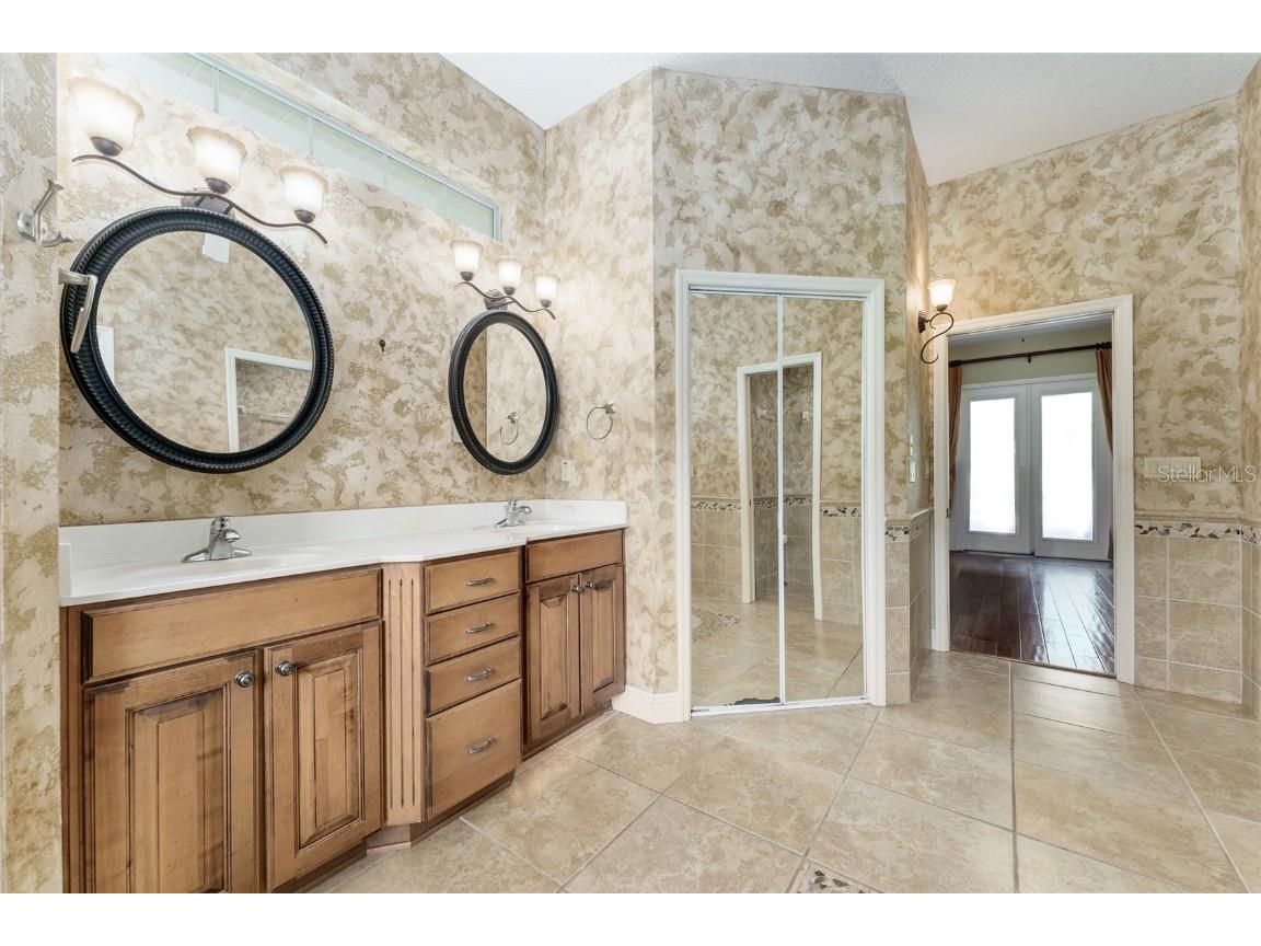 10835 SE Highway 464c Ocklawaha FL 32179 OM703982 image26