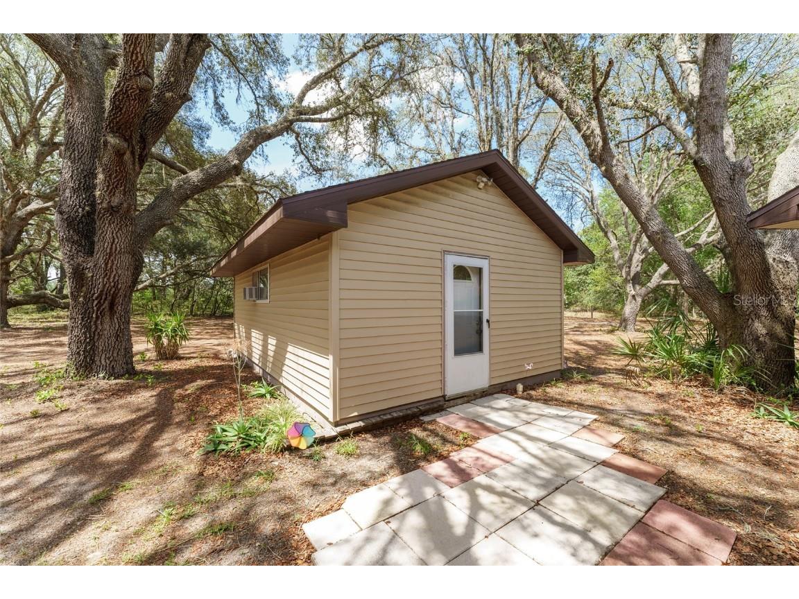10835 SE Highway 464c Ocklawaha FL 32179 OM703982 image76
