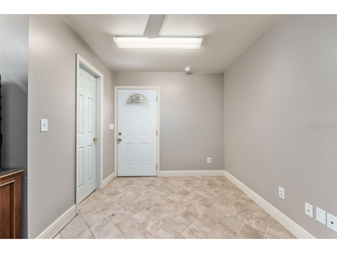 10835 SE Highway 464c Ocklawaha FL 32179 OM703982 image77