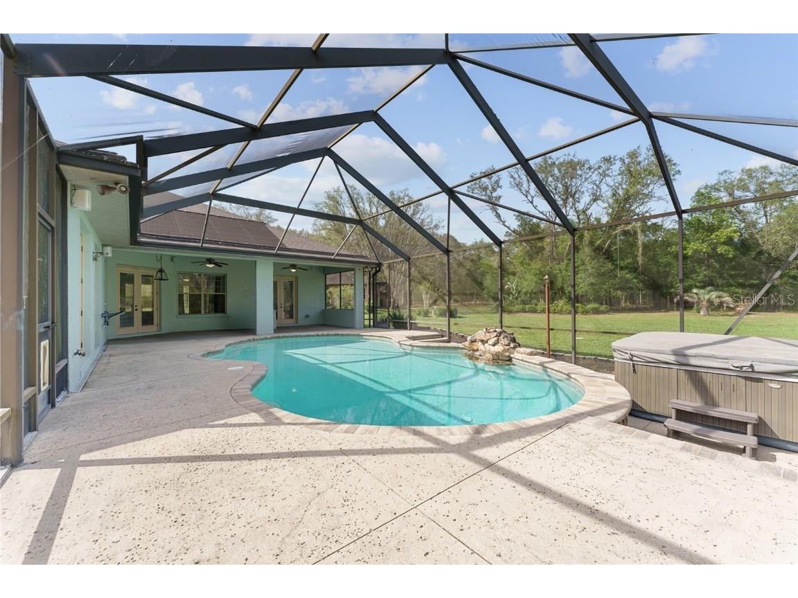 10835 SE Highway 464c Ocklawaha FL 32179 OM703982 image9