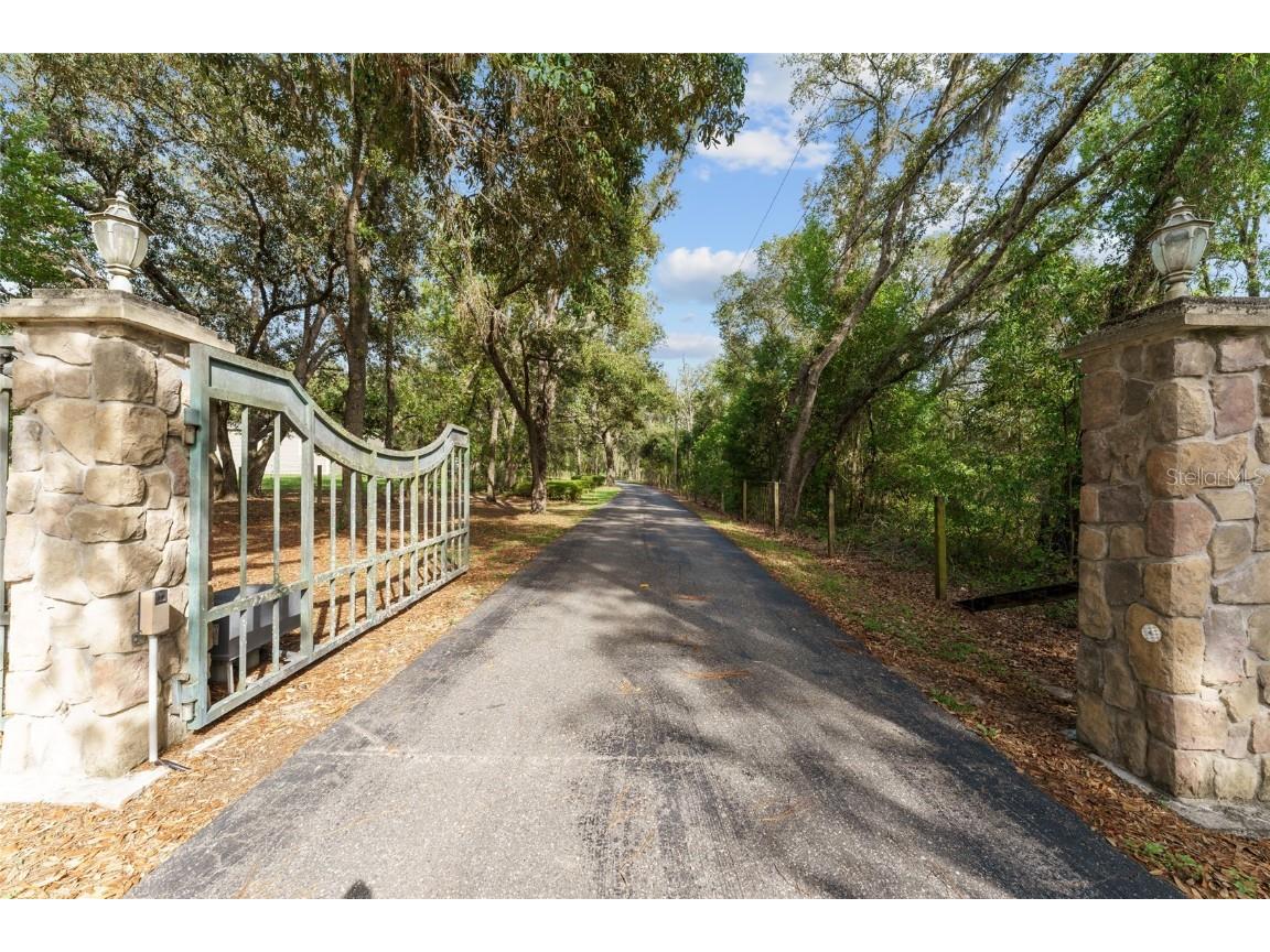 10835 SE Highway 464c Ocklawaha FL 32179 OM703982 image99