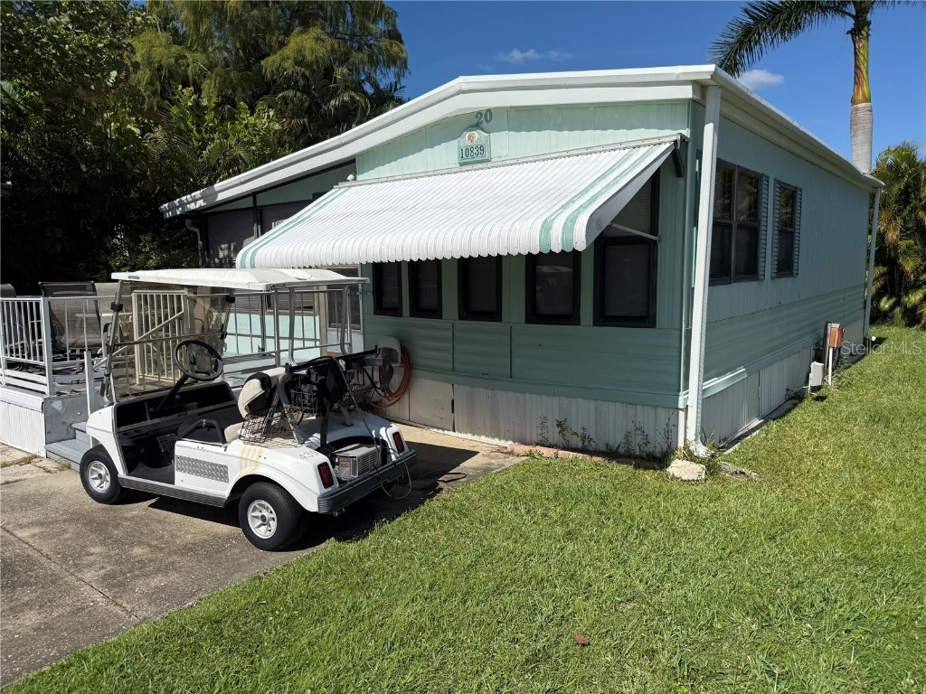 10839 Barred Owl Circle Estero FL 33928 V4943811 image1