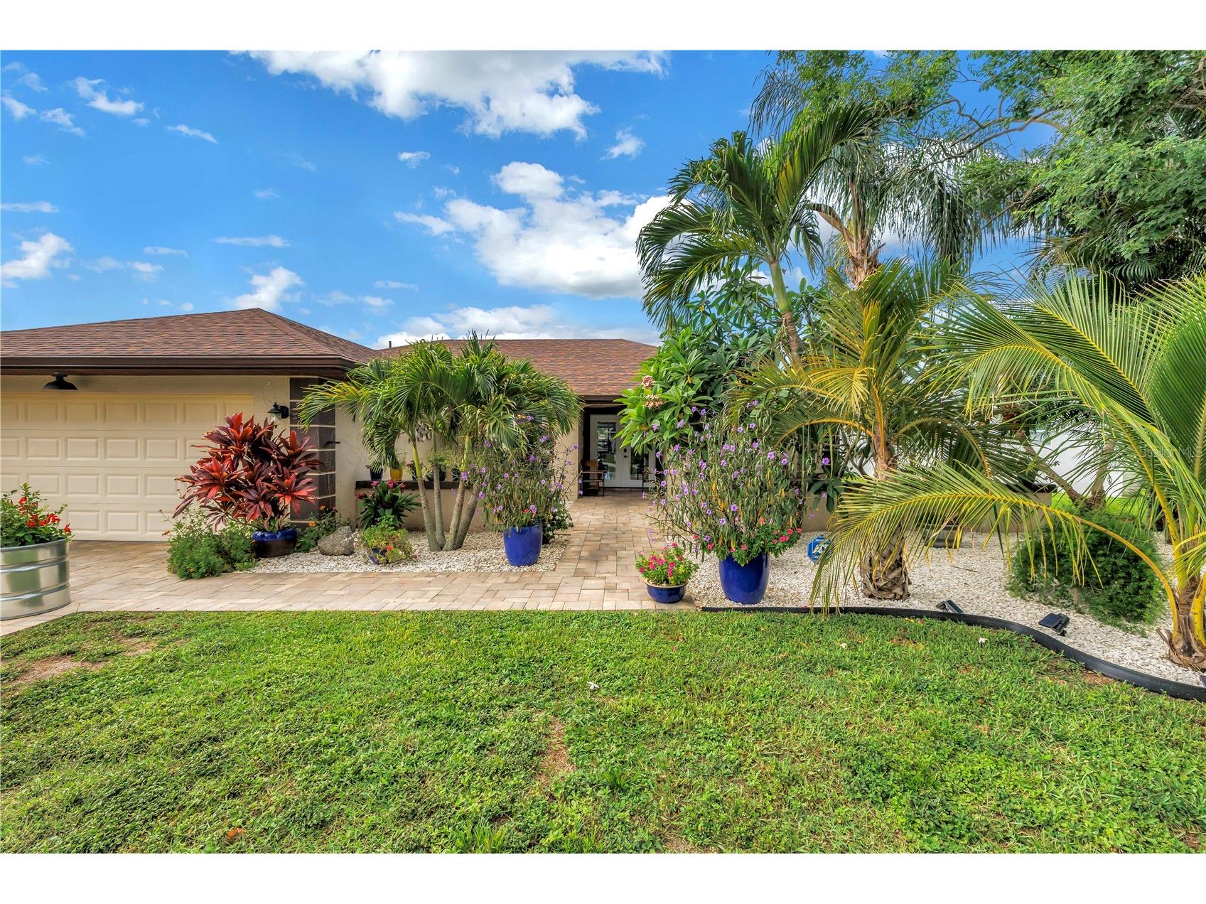 10842 99th Place Seminole FL 33772 TB8410935 image1