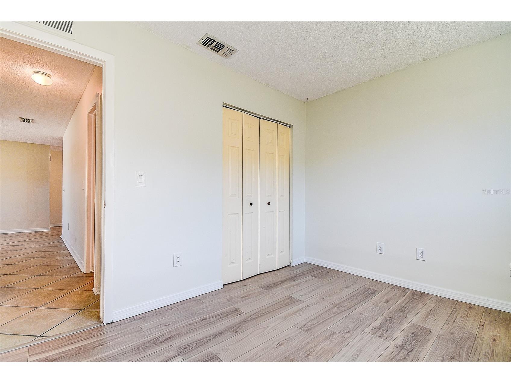 10849 92nd Street Seminole FL 33777 TB8490260 image23