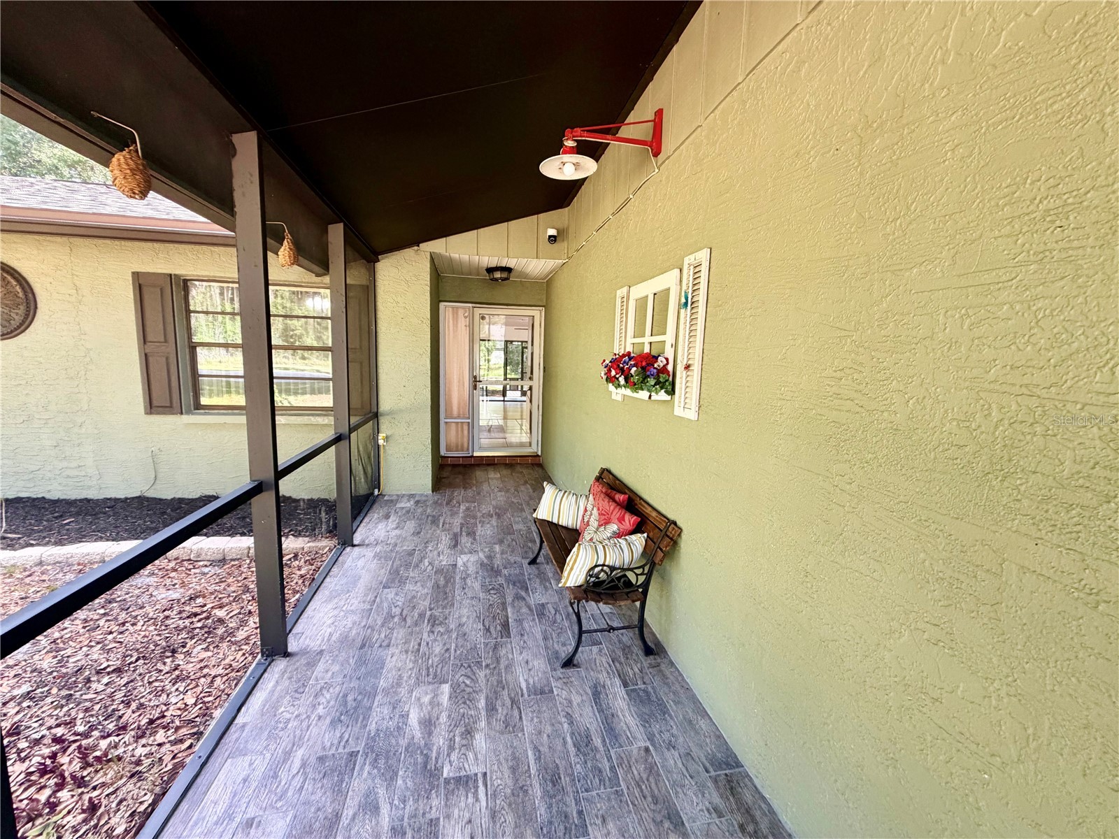 10849 Lakeview Drive New Port Richey FL 34654 W7885895 image3
