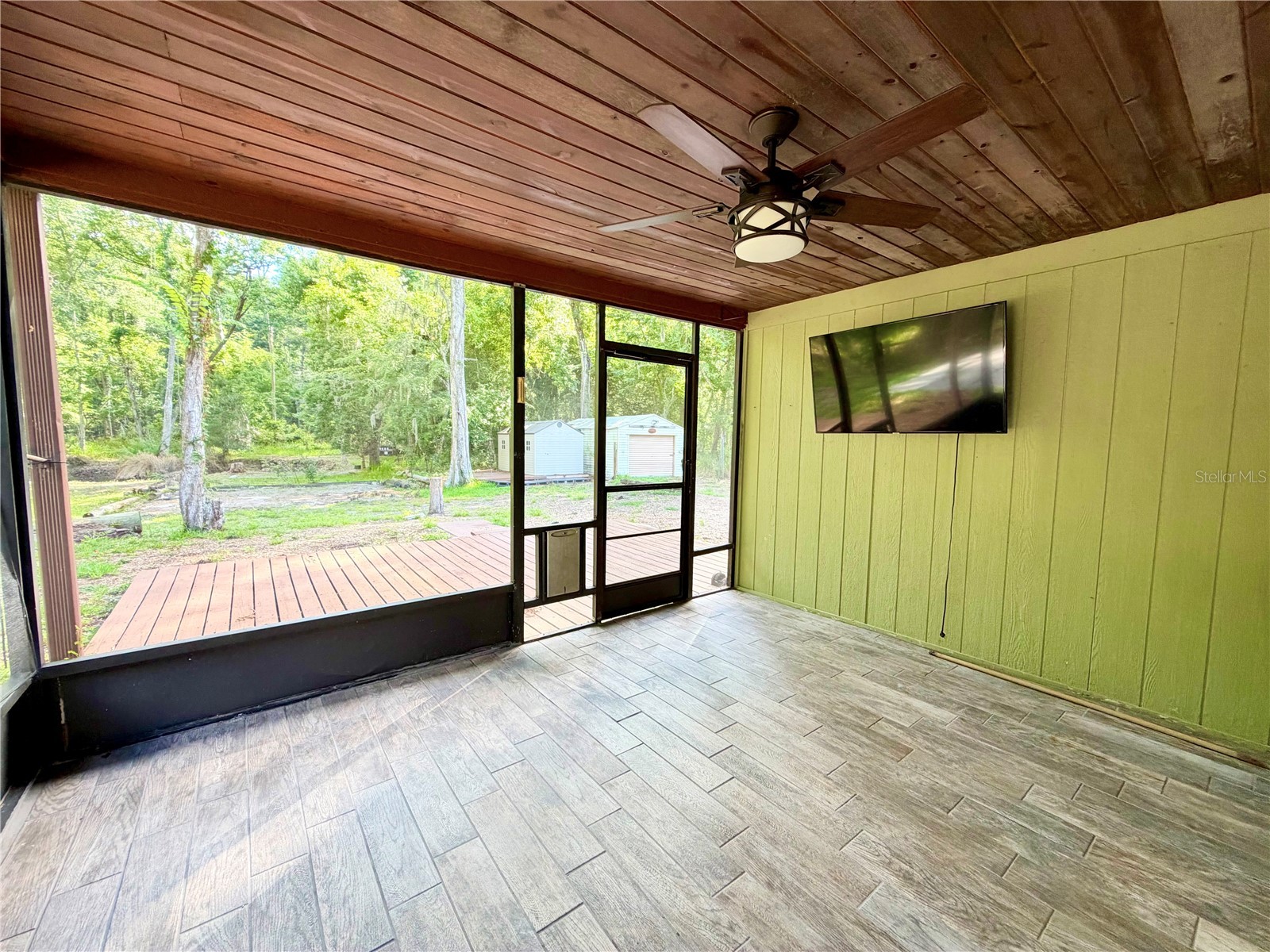 10849 Lakeview Drive New Port Richey FL 34654 W7885895 image5