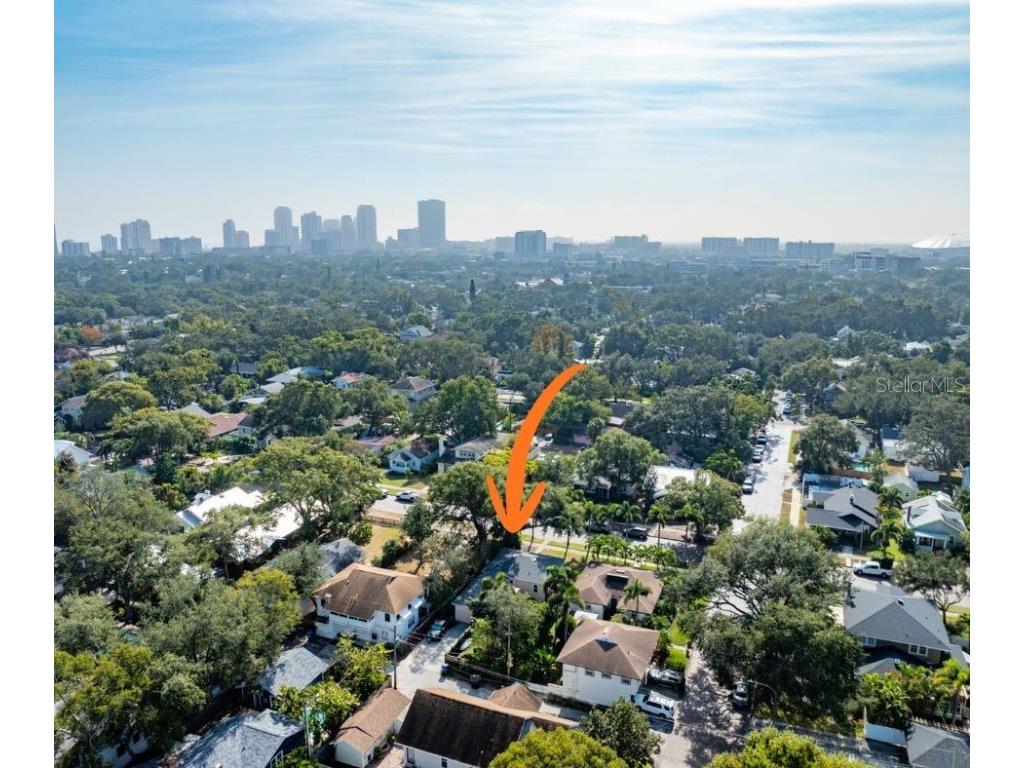 1085 16th Avenue N Saint Petersburg FL 33704 TB8450198 image1