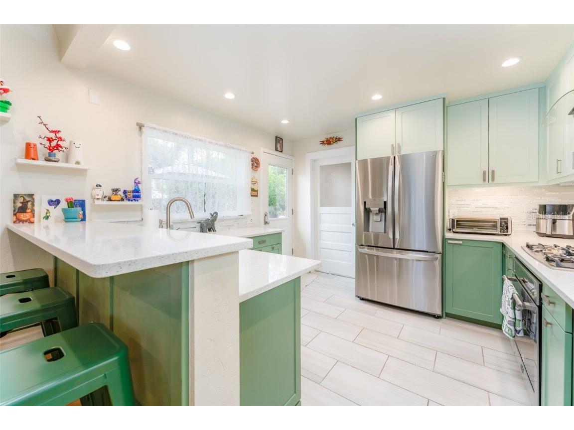 1085 16th Avenue N Saint Petersburg FL 33704 TB8450198 image9