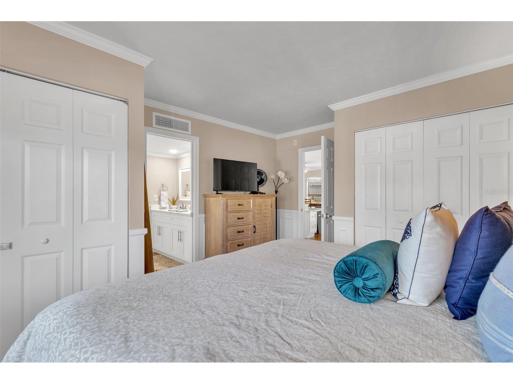 1085 Bald Eagle Drive #E210 Marco Island FL 34145 - FACTORY BAY A4692902 image16
