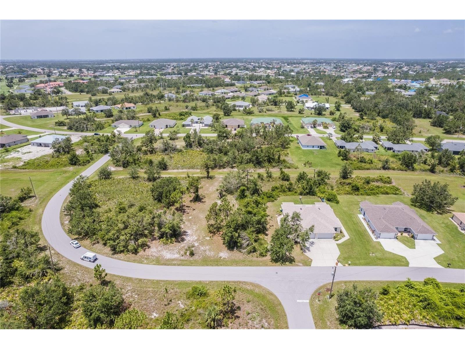 1085 Bismarck Road Punta Gorda FL 33983 C7521294 image1