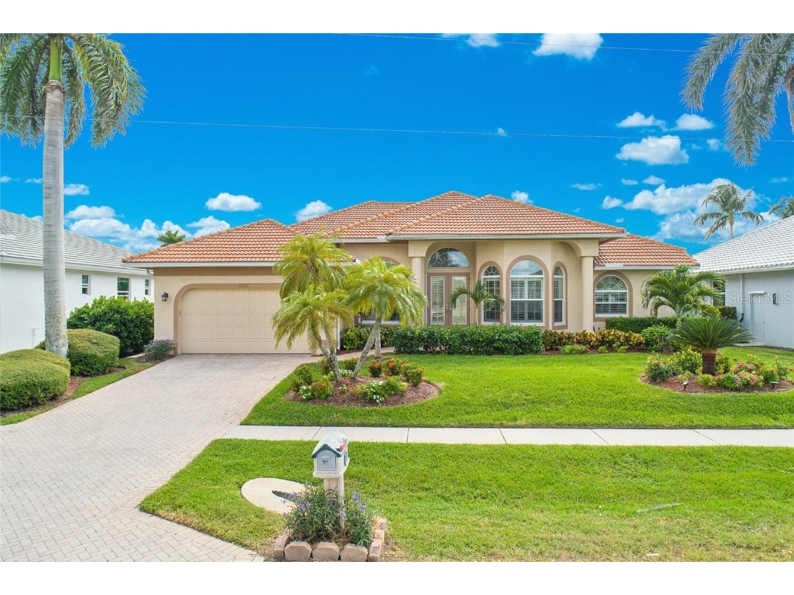 1085 Cottonwood Court Marco Island FL 34145 A4589018 image1