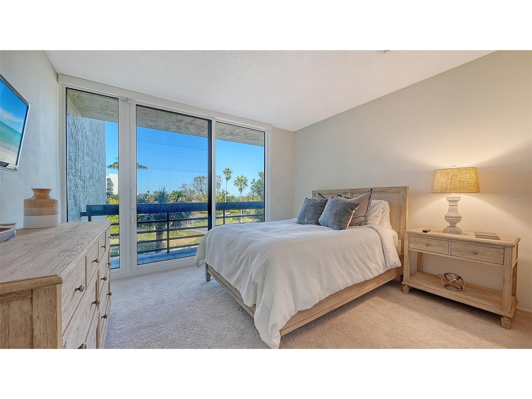 1085 Gulf Of Mexico Drive #205 Longboat Key FL 34228 - GULF OF MEXICO A4681713 image35