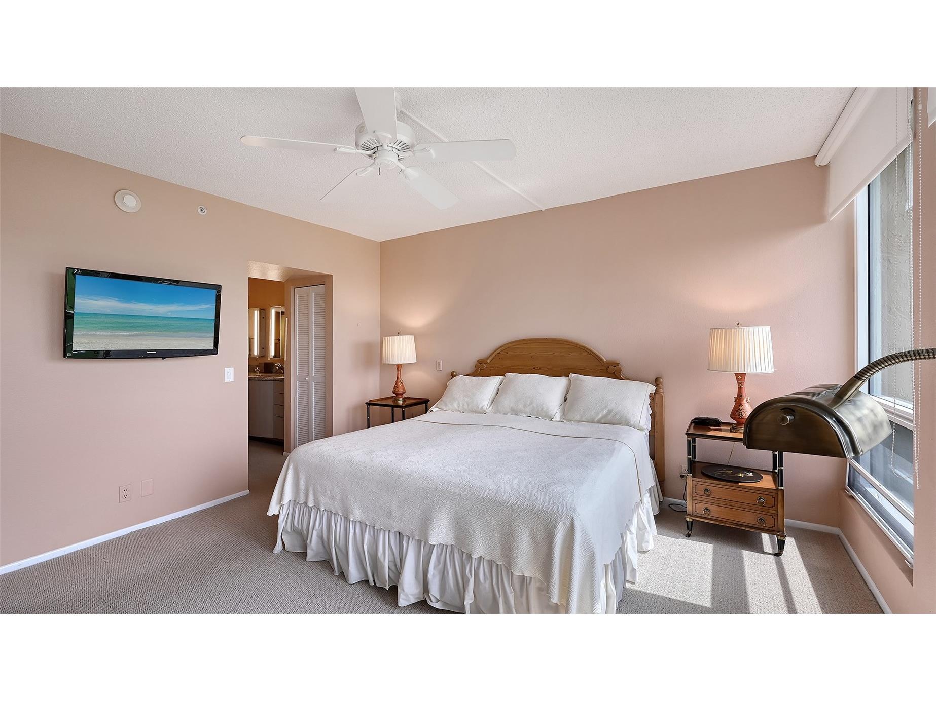 1085 Gulf Of Mexico Drive #404 Longboat Key FL 34228 A4686960 image14