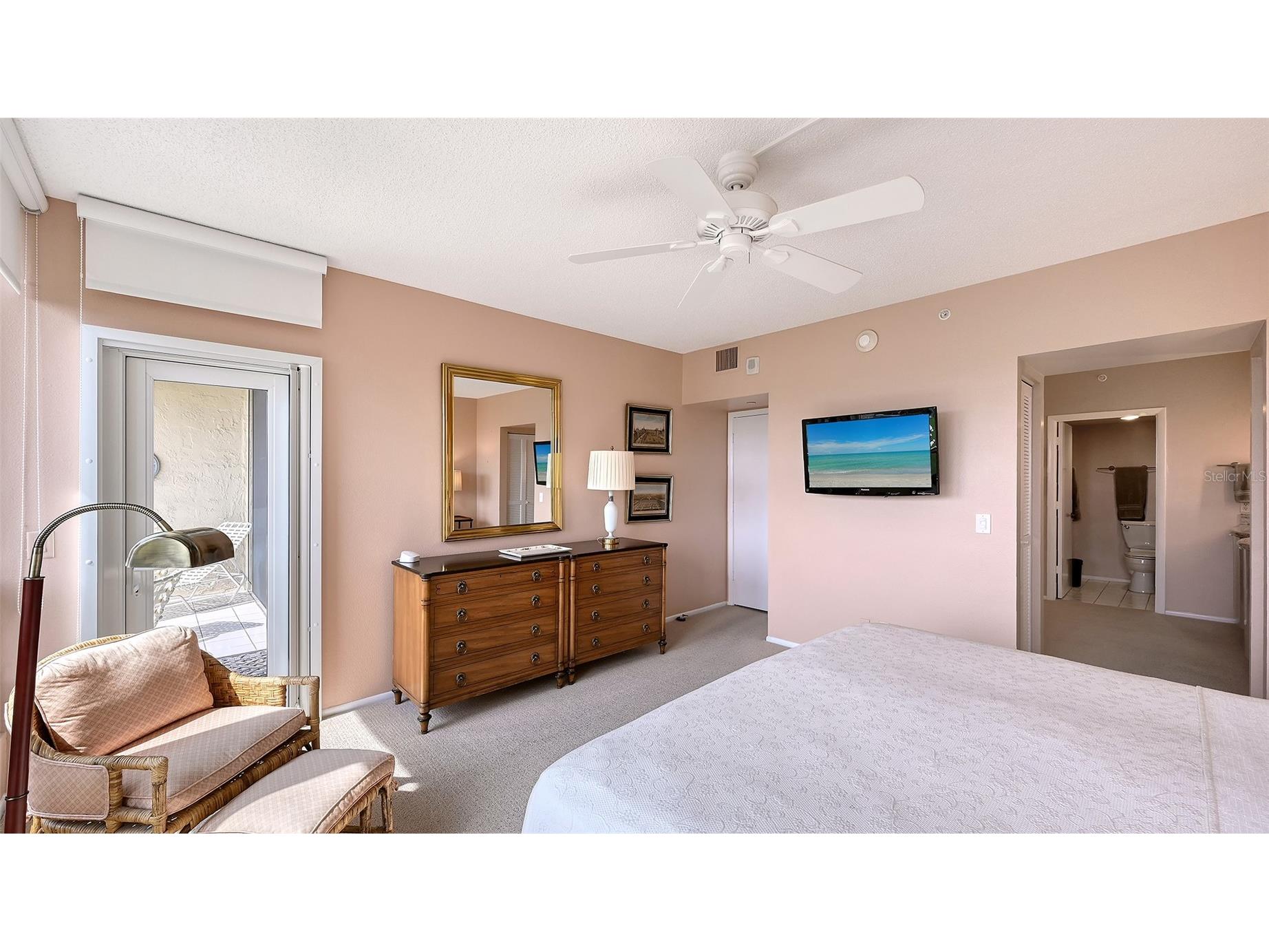 1085 Gulf Of Mexico Drive #404 Longboat Key FL 34228 A4686960 image15