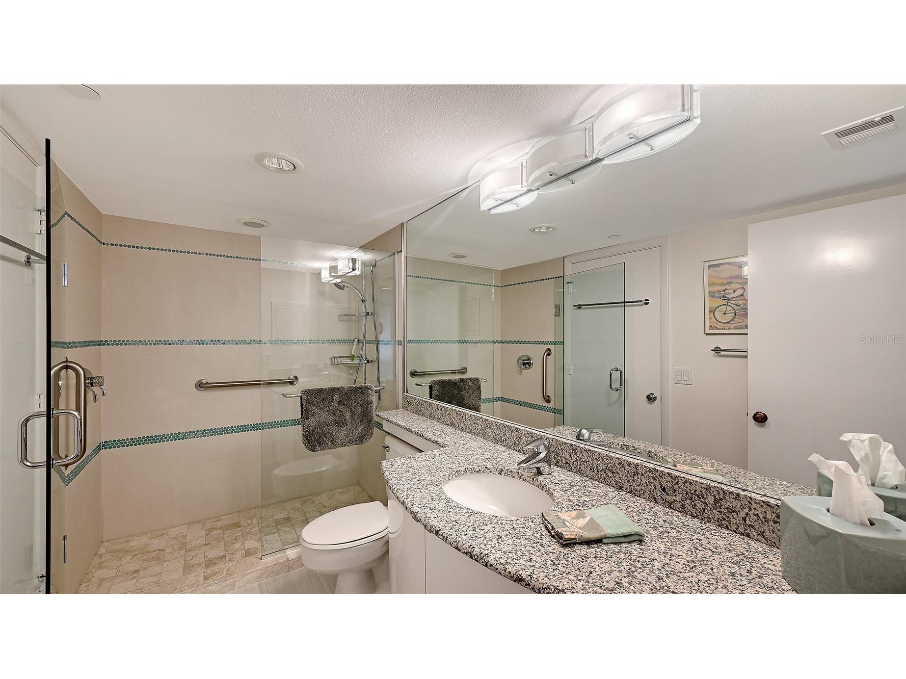 1085 Gulf Of Mexico Drive #404 Longboat Key FL 34228 A4686960 image20