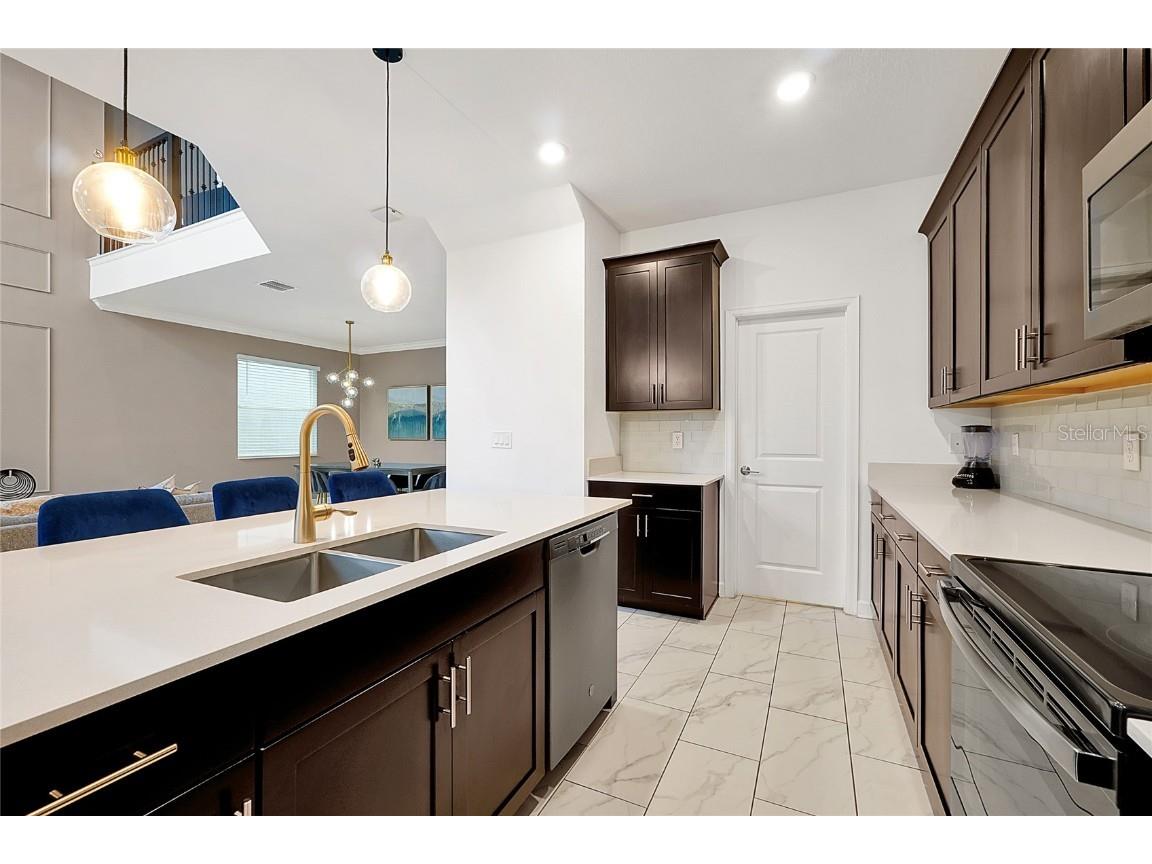 1085 Leader Street Davenport FL 33896 O6356784 image11