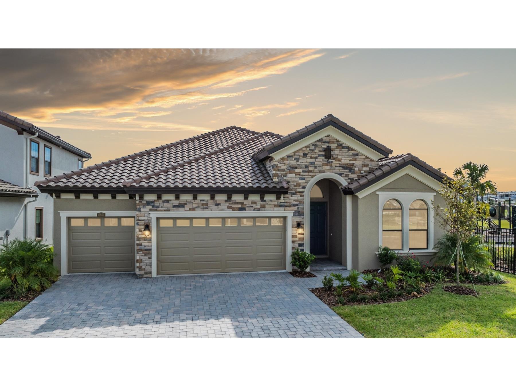 10850 Rustic Timber Loop San Antonio FL 33576 - CRYSTAL LAGOON COMMUNITY TB8516221 image2