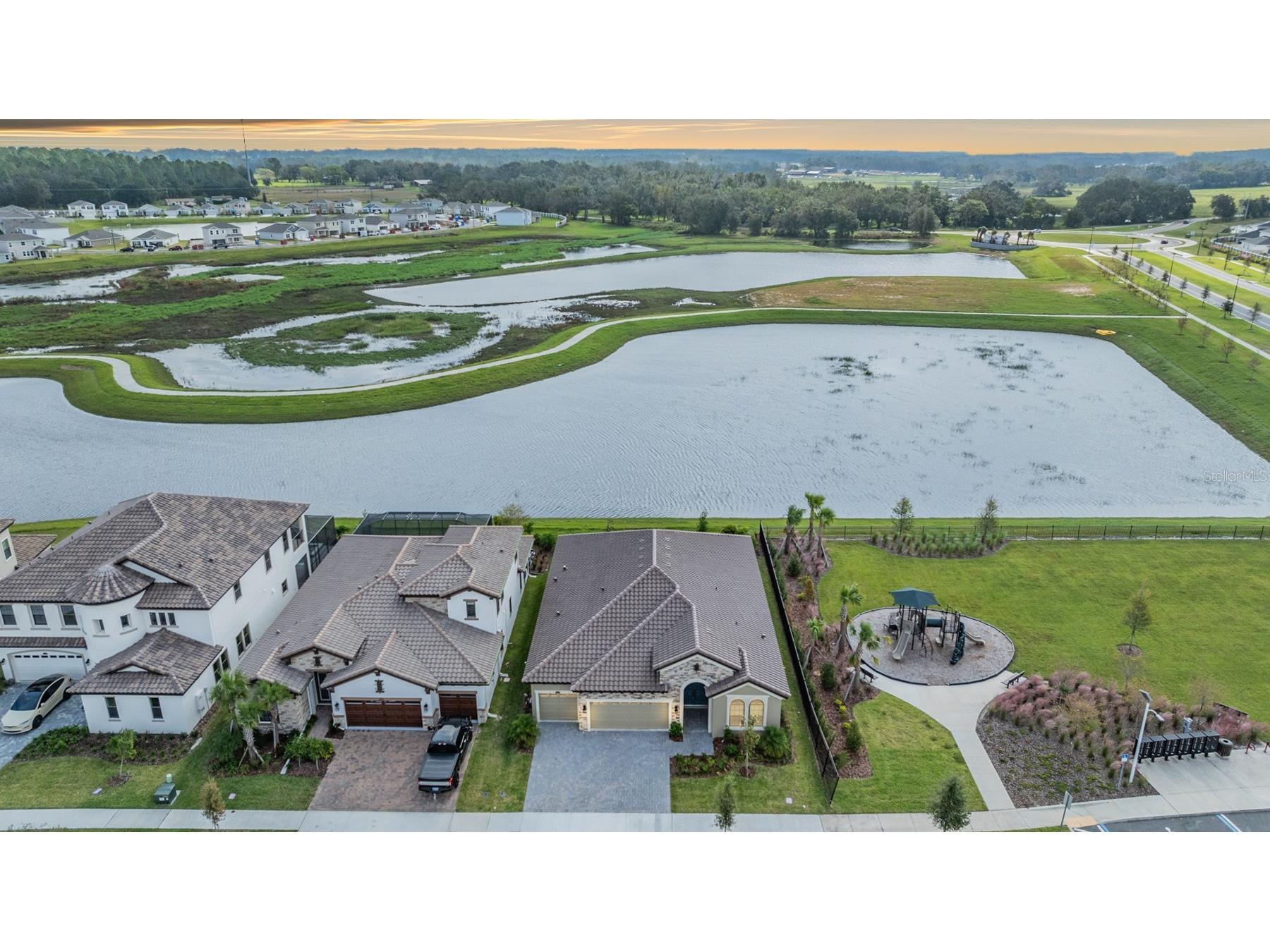 10850 Rustic Timber Loop San Antonio FL 33576 - CRYSTAL LAGOON COMMUNITY TB8516221 image3