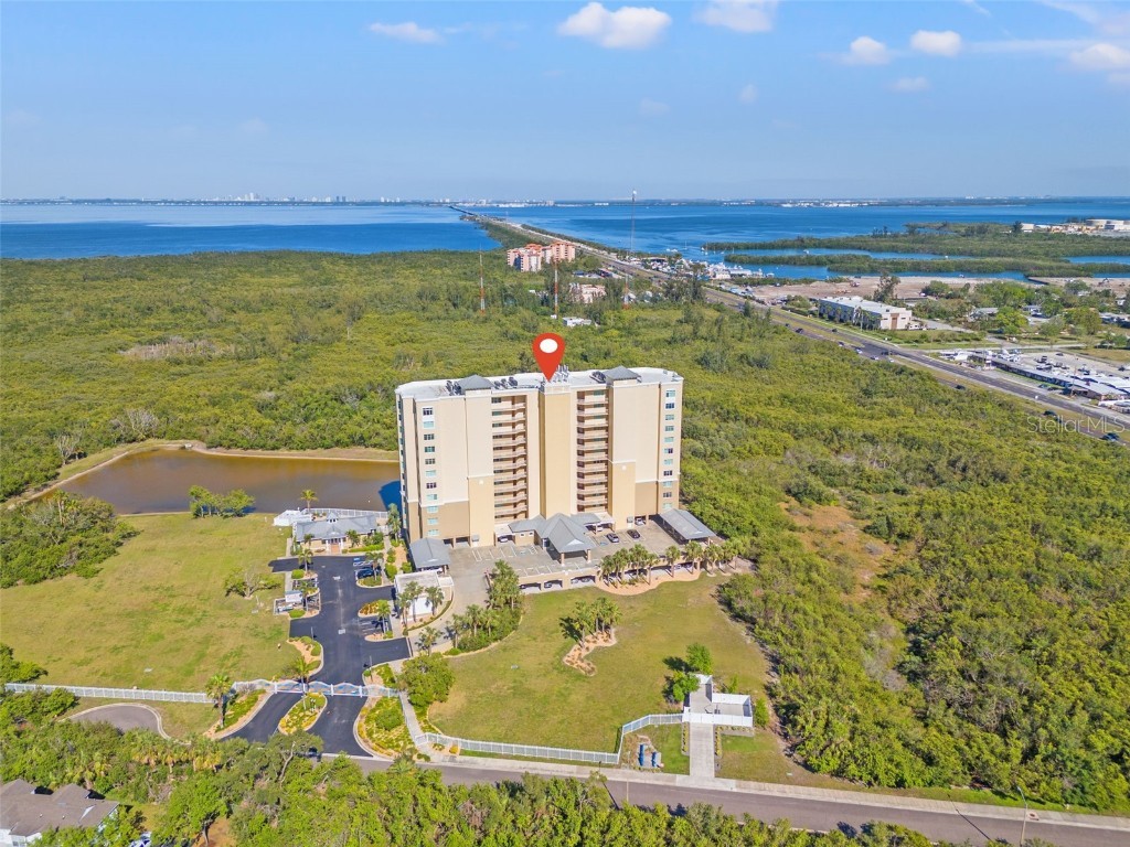 10851 Mangrove Cay Lane NE #1014 Saint Petersburg FL 33716 - OLD TAMPA BAY TB8370411 image1