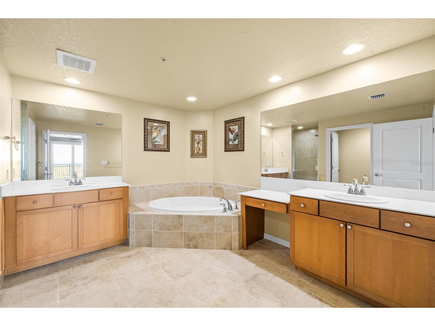 10851 Mangrove Cay Lane NE #1112 Saint Petersburg FL 33716 TB8482796 image20