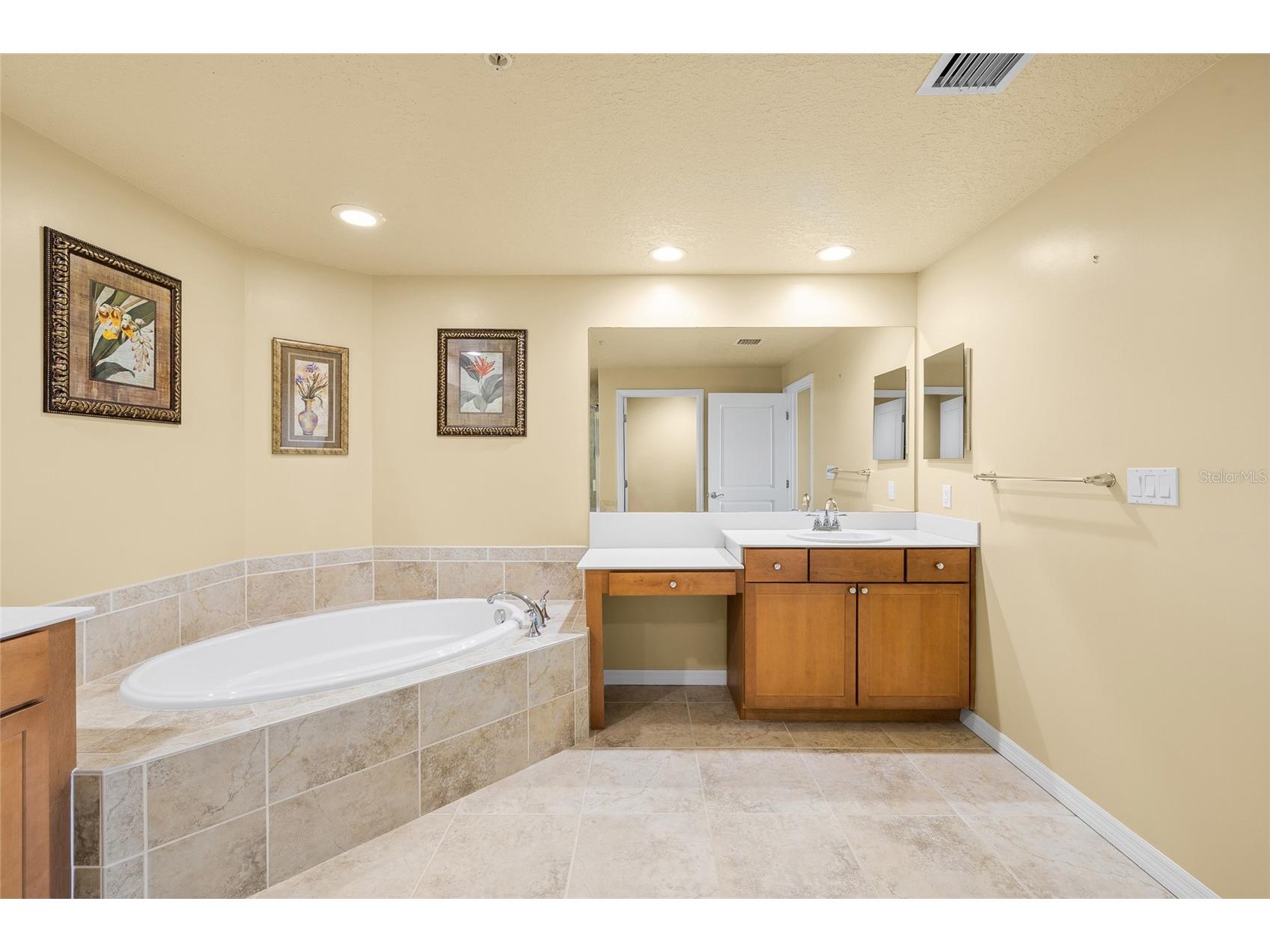 10851 Mangrove Cay Lane NE #1112 Saint Petersburg FL 33716 TB8482796 image21