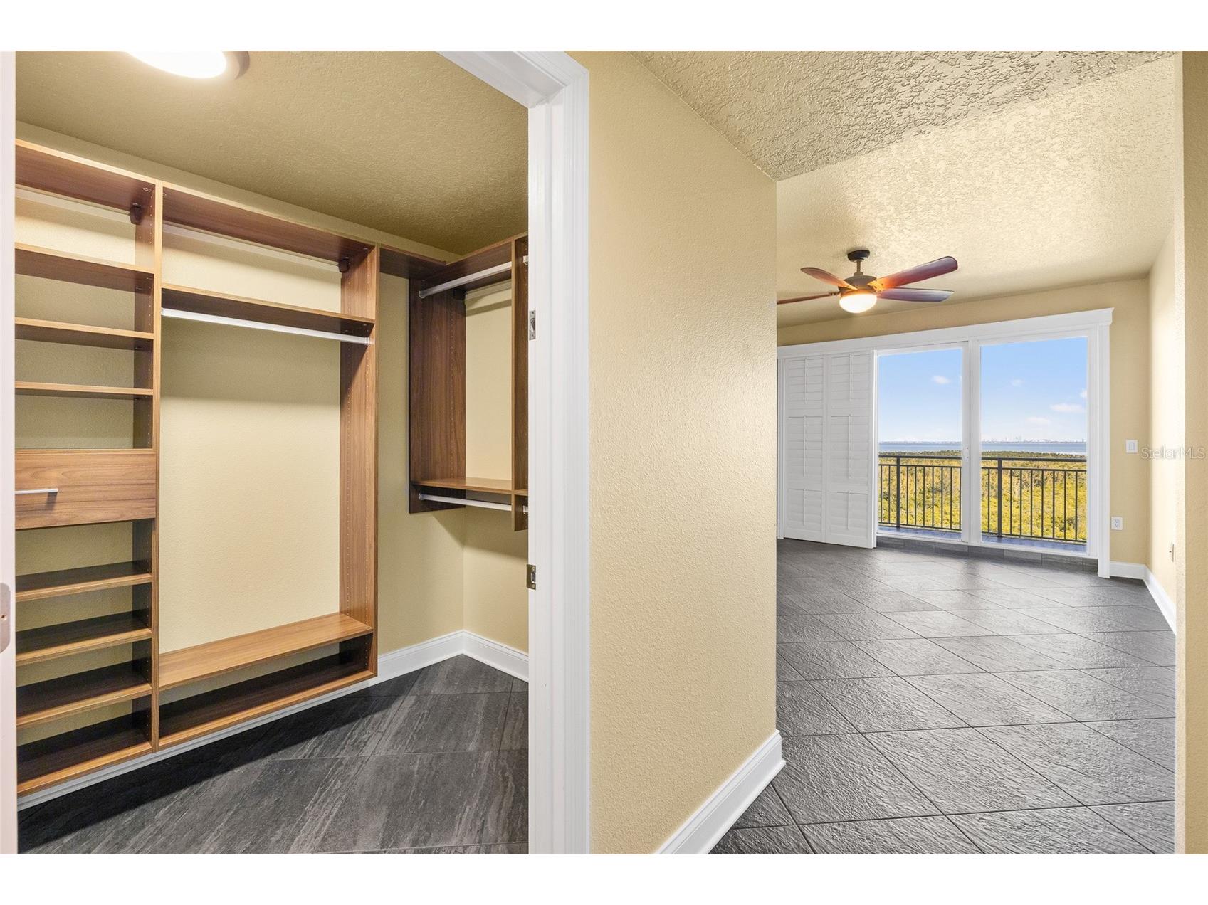 10851 Mangrove Cay Lane NE #1112 Saint Petersburg FL 33716 TB8482796 image25