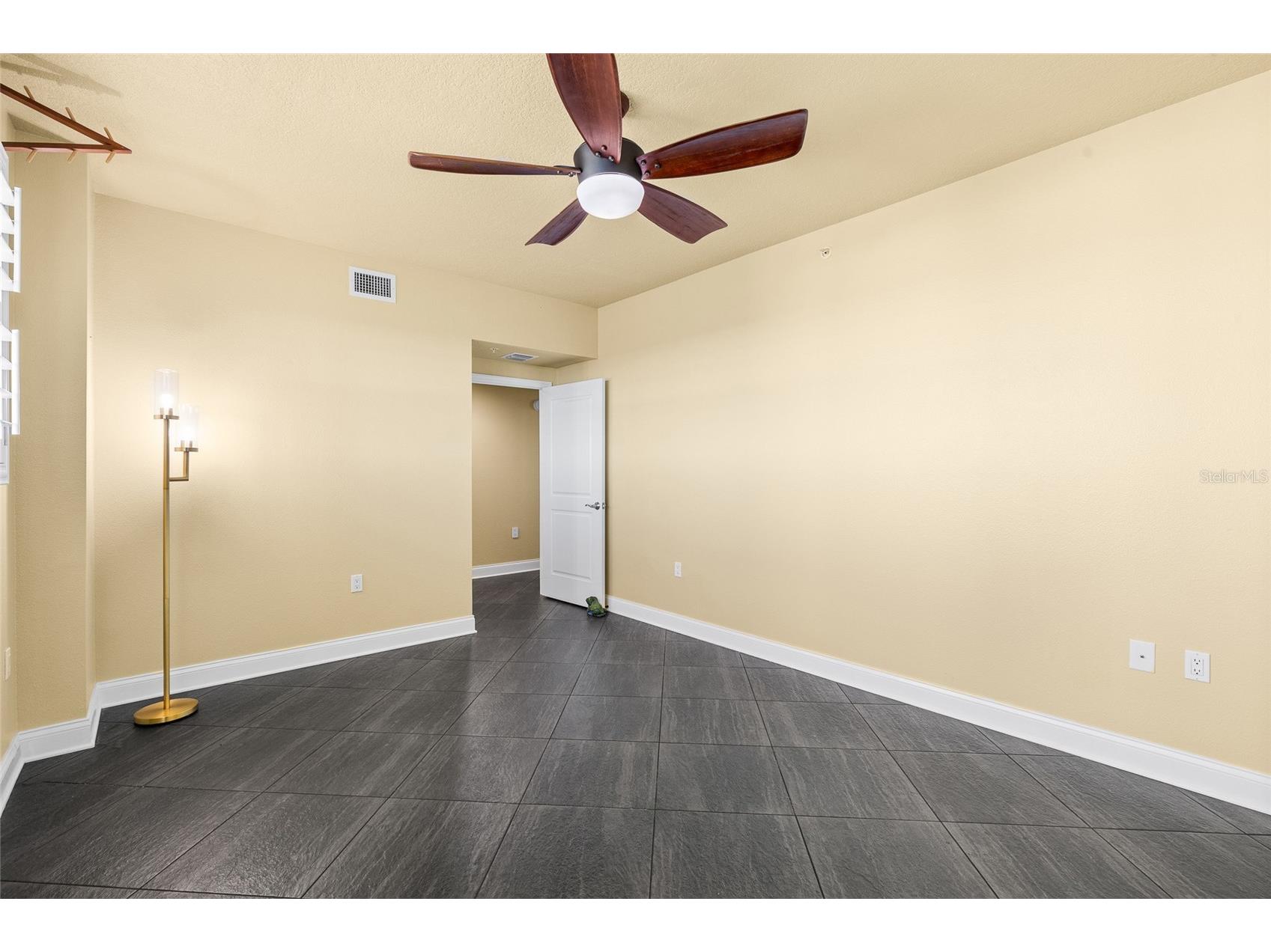 10851 Mangrove Cay Lane NE #1112 Saint Petersburg FL 33716 TB8482796 image27